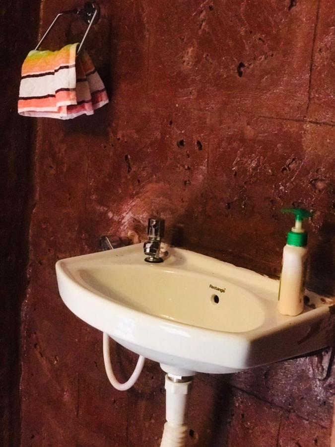Rohan Homestay By Traviget Hospitality, Dapoli-Konkan Harnai Kültér fotó