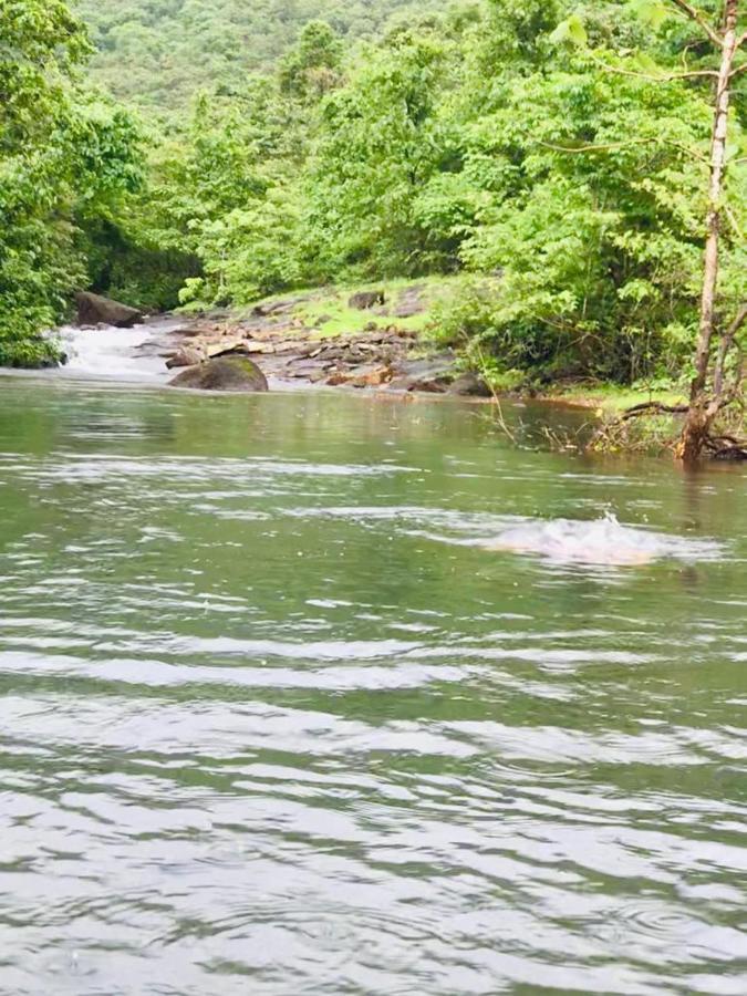 Rohan Homestay By Traviget Hospitality, Dapoli-Konkan Harnai Kültér fotó