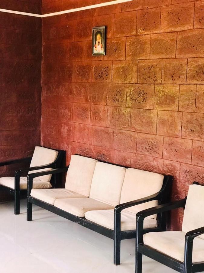 Rohan Homestay By Traviget Hospitality, Dapoli-Konkan Harnai Kültér fotó